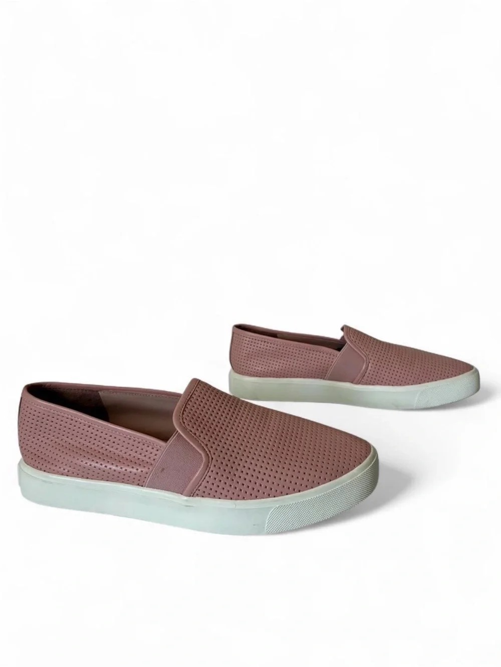 Vince Blair Perforated Leather Pink Blush Slip-On Sneakers size 6